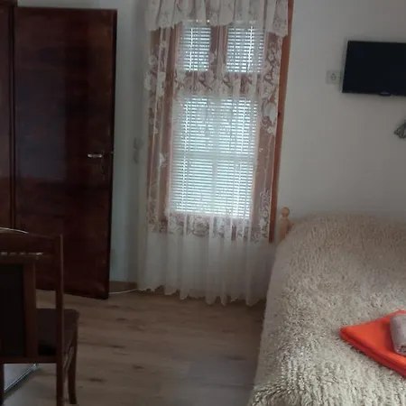 Izvora *